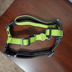 Easy Walk - PetSafe Dog Harness - MED. 26-32" Chest. Lime Green. Excellent Cond!
